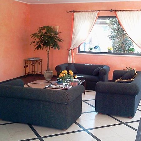 Acos Marsala City Hotel Bagian luar foto
